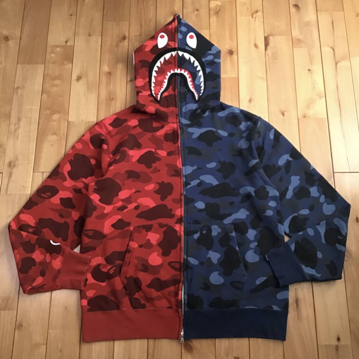 ★XL★ Red camo × Blue camo シャーク パーカー shark full zip hoodie a bathing ape BAPE エイプ ベイプ アベイシングエイプ z2817_画像1