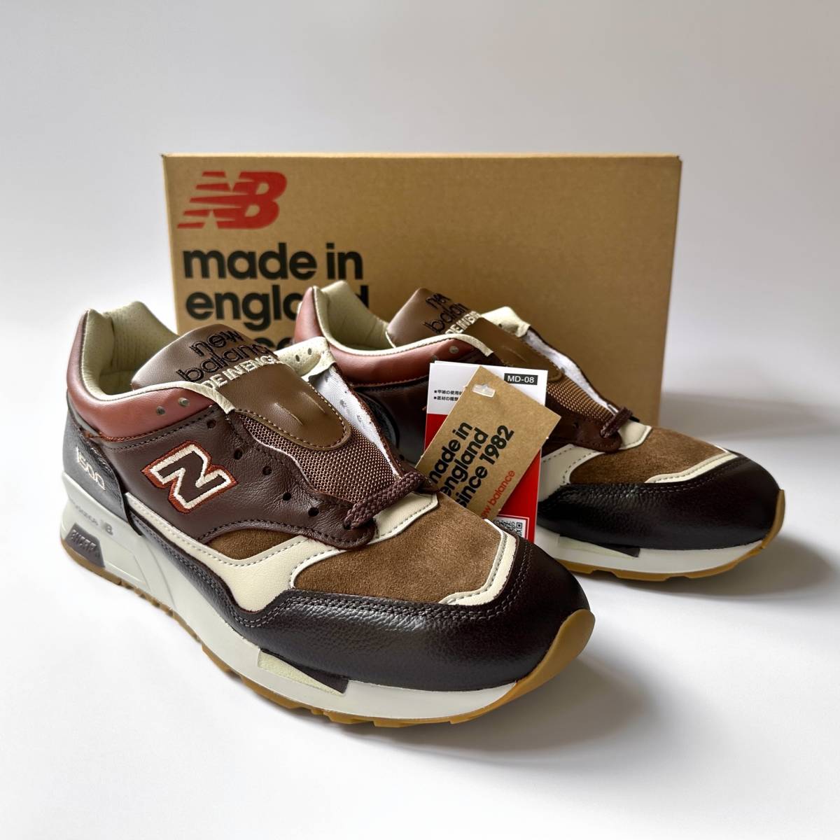 国内正規品 UK製 NEW BALANCE M1500GBI US9.5 27.5cm レザー スウェード イギリス英国製 NB 茶 ブラウン×オフホワイト×レッド スニーカー_画像1