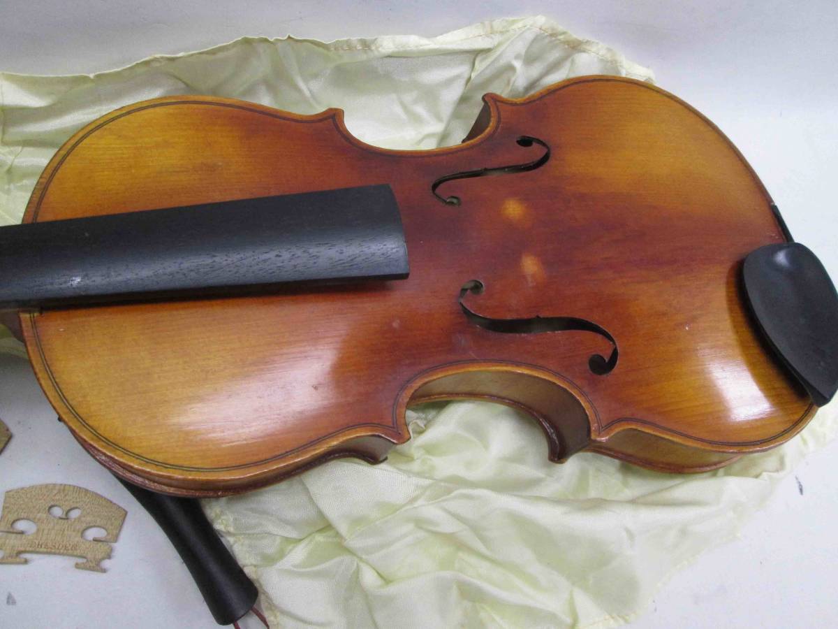 チェコスロバキア製のバイオリンです。_画像2