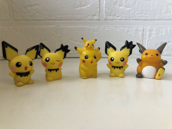 Y【中古】ポケモン　キッズ　ピカチュウ等　指人形　１0体　任天堂　_画像2