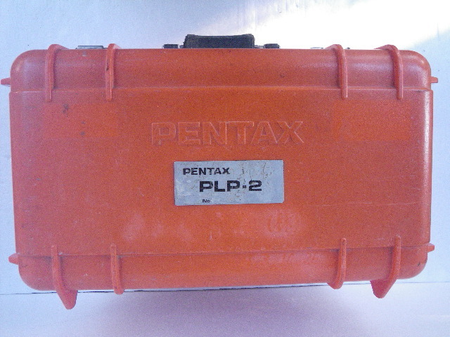 ペンタックス 回転レーザーレベル PLP‐2 手動正準後(回転.レーザー発信.受光器反応)確認しました 多少スレ.汚れ等有る普通中古品 未校正品