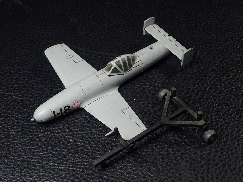 829□ハセガワ 三菱 G4M2E 一式陸上攻撃機 二四型 桜花 一一型付 829□ハセガワ 三菱 G4M2E 一式陸上攻撃機 二四型 桜花 一一型付
