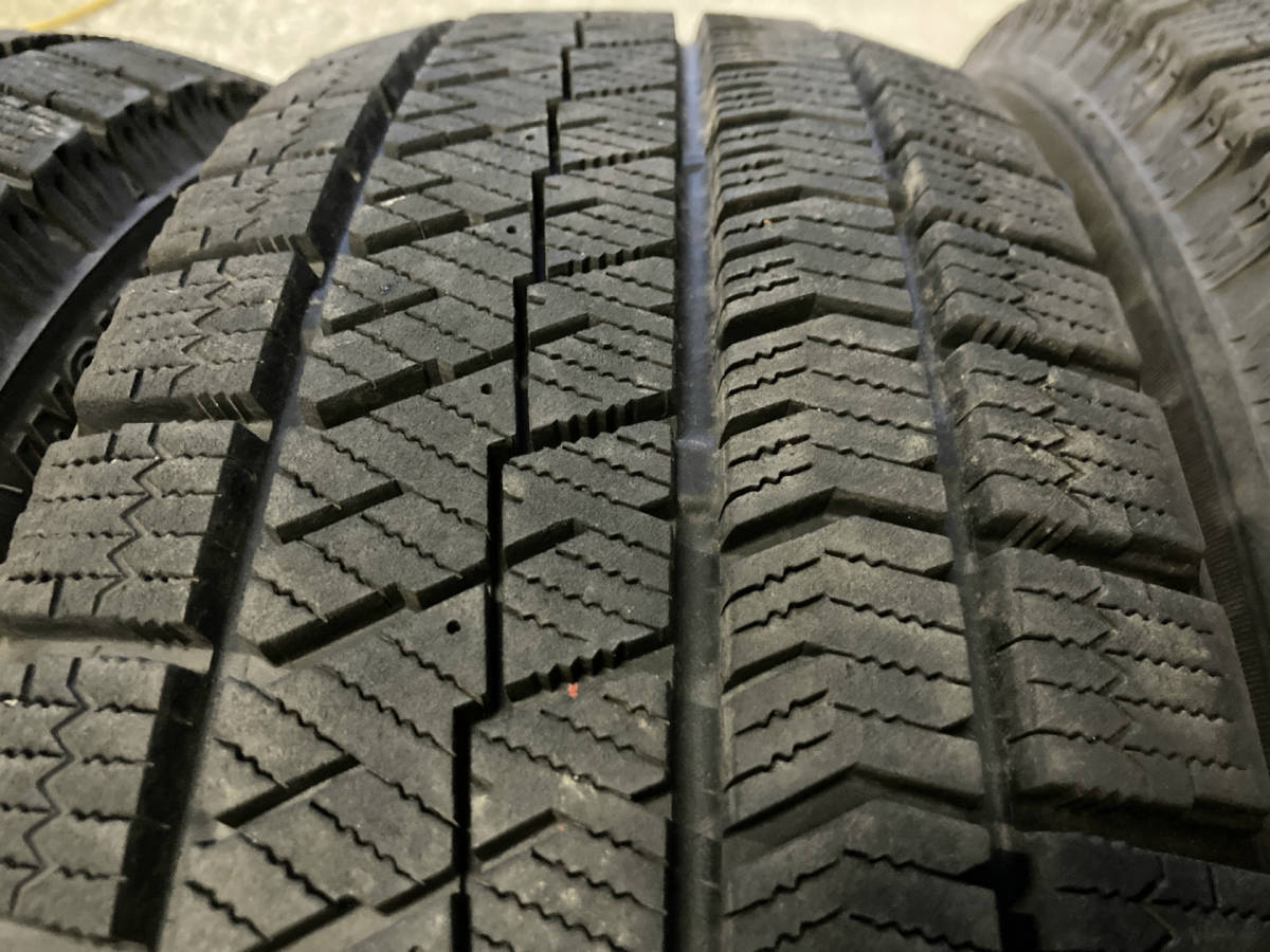 2022年製 175/65R15 4本 BS VRX2 溝あり 冬タイヤ MINIアクアフィットスイフトなどに 作業対応/手渡し可 札幌市白石区 H1311_画像4