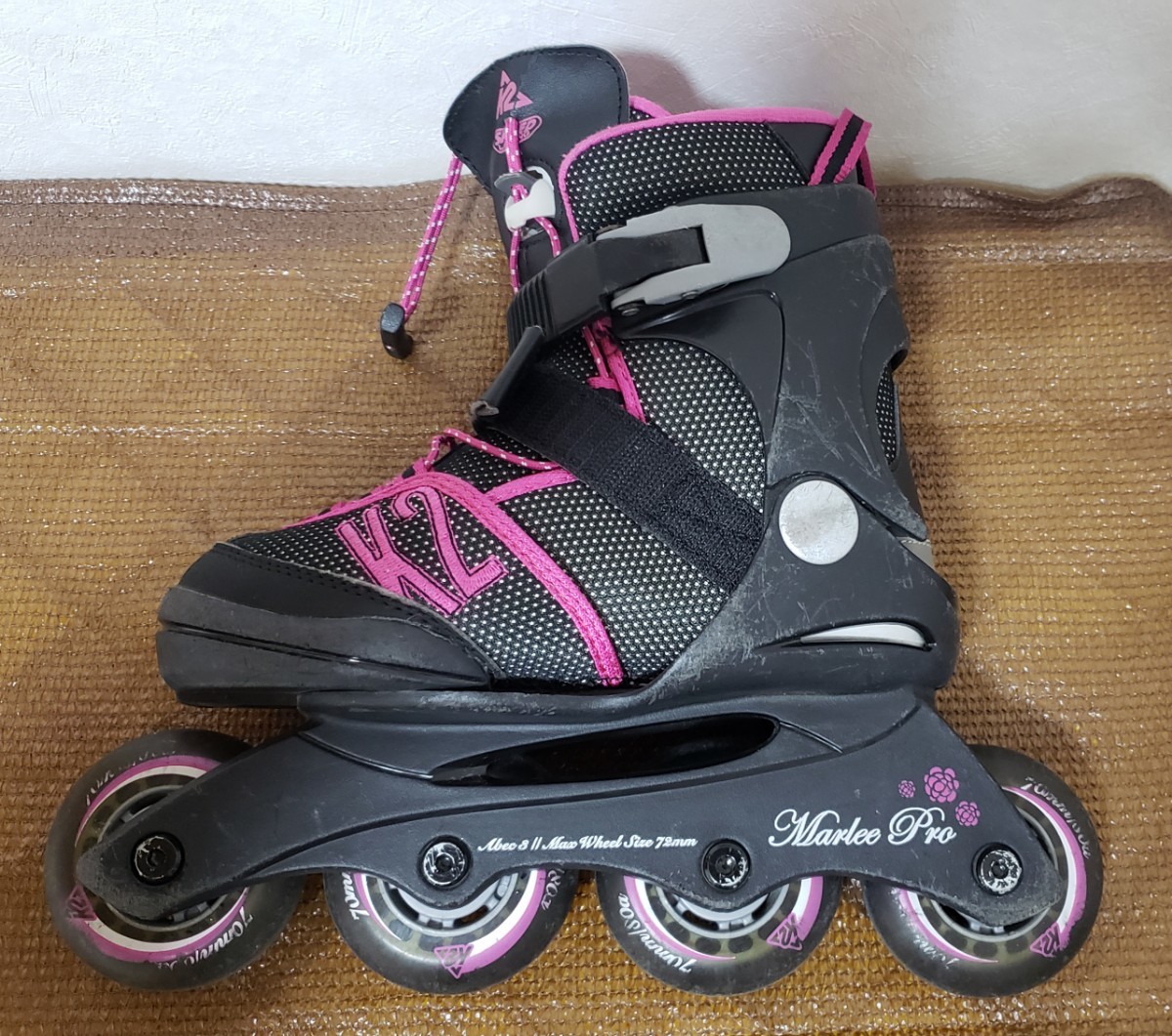インラインスケート　K2 17〜20.５センチ　ピンク×黒　プロテクター_画像4