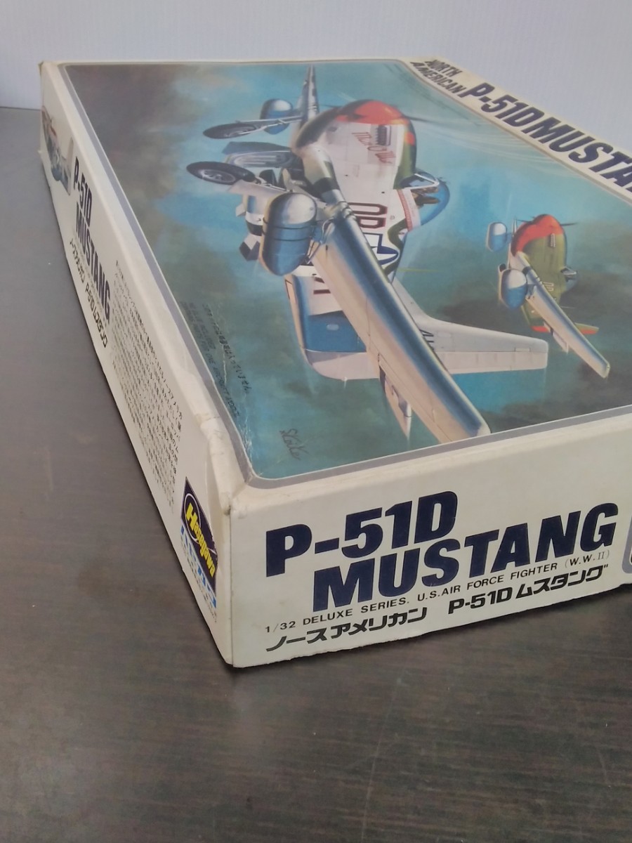 未組立 ハセガワ ノースアメリカン P-51D ムスタング MUSTANG 戦闘機 プラモデル 1/32スケール 　_画像6