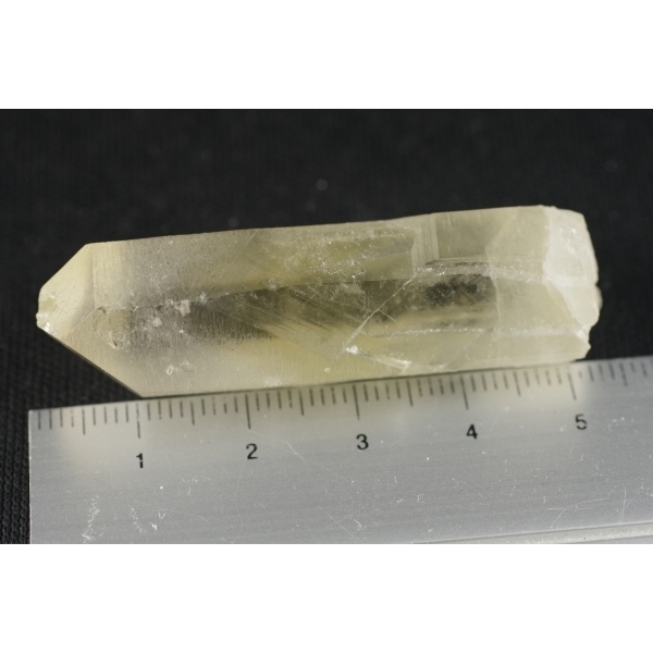 天然シトリン（黄水晶）単結晶　１８．４ｇ　/st-27_画像2