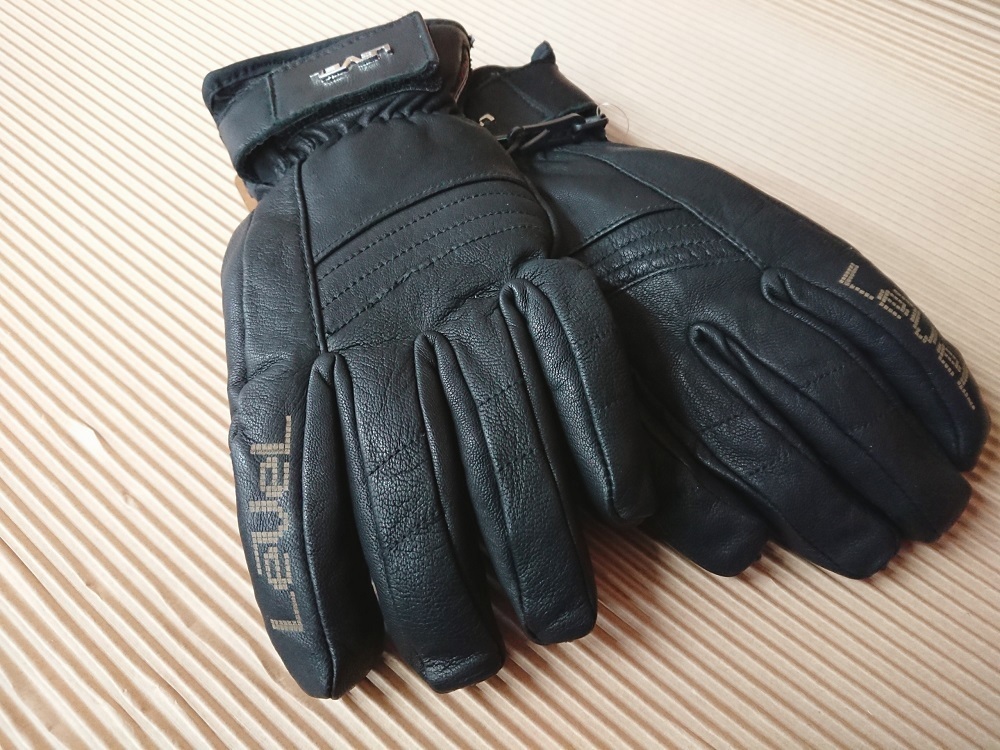 華麗 Rexford 展示未使用品【LEVEL/レベル】 4卍1289 Sサイズ スキー・スノーボードグローブ 《店頭引渡可/札幌/美しが丘店》 レディース向け アクセサリー