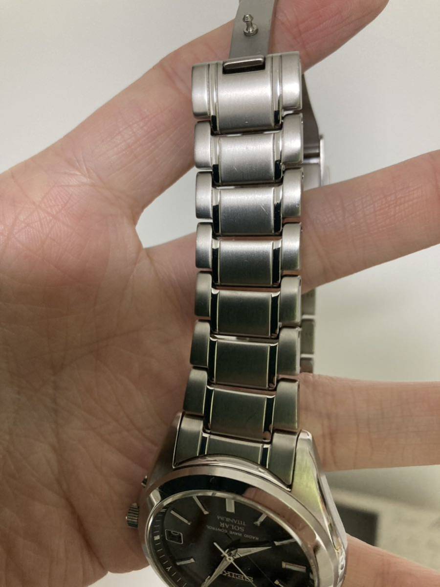 美品！ SEIKO セイコー メンズ チタン チタニウム GS ソーラー電波 スピリットスマート フルコマ SBTM217_画像6