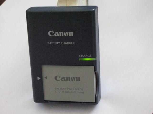 Canon(キヤノン) CB-2LX バッテリーチャージャ　純正　充電確認済み_充電済み　対応バッテリ－　NB-5L