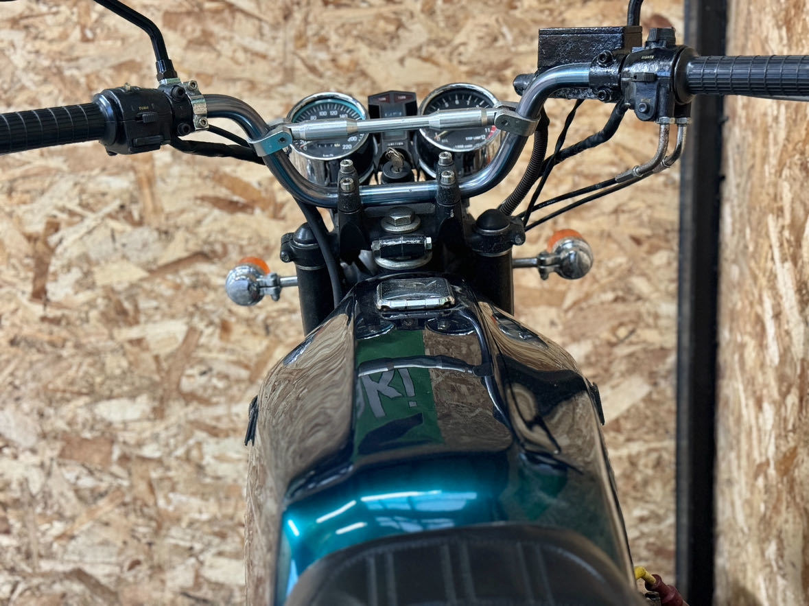 京都~ Kawasaki Z400J Z400FX カスタム E4 仕様 リアディスク化 京都~ Kawasaki Z400J Z400FX カスタム E4 仕様 リアディスク化