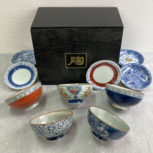 ☆【新品未使用品】 有田焼 波佐見焼 遊器浪漫 お茶碗 小皿 5客セット 京絵変り 皿茶付揃 花柄他 木箱入り 飲食店 家庭用 保管品_画像1