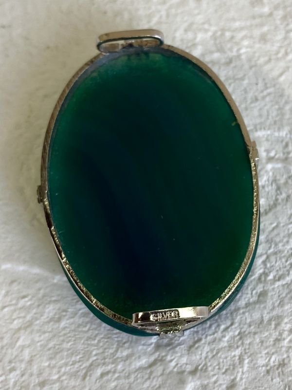アンティーク 天然石 グリーンメノウの帯留 緑瑪瑙 帯留め SILVERの留め具 和装小物 着付け小物 時代物 長期自宅保管品の画像7