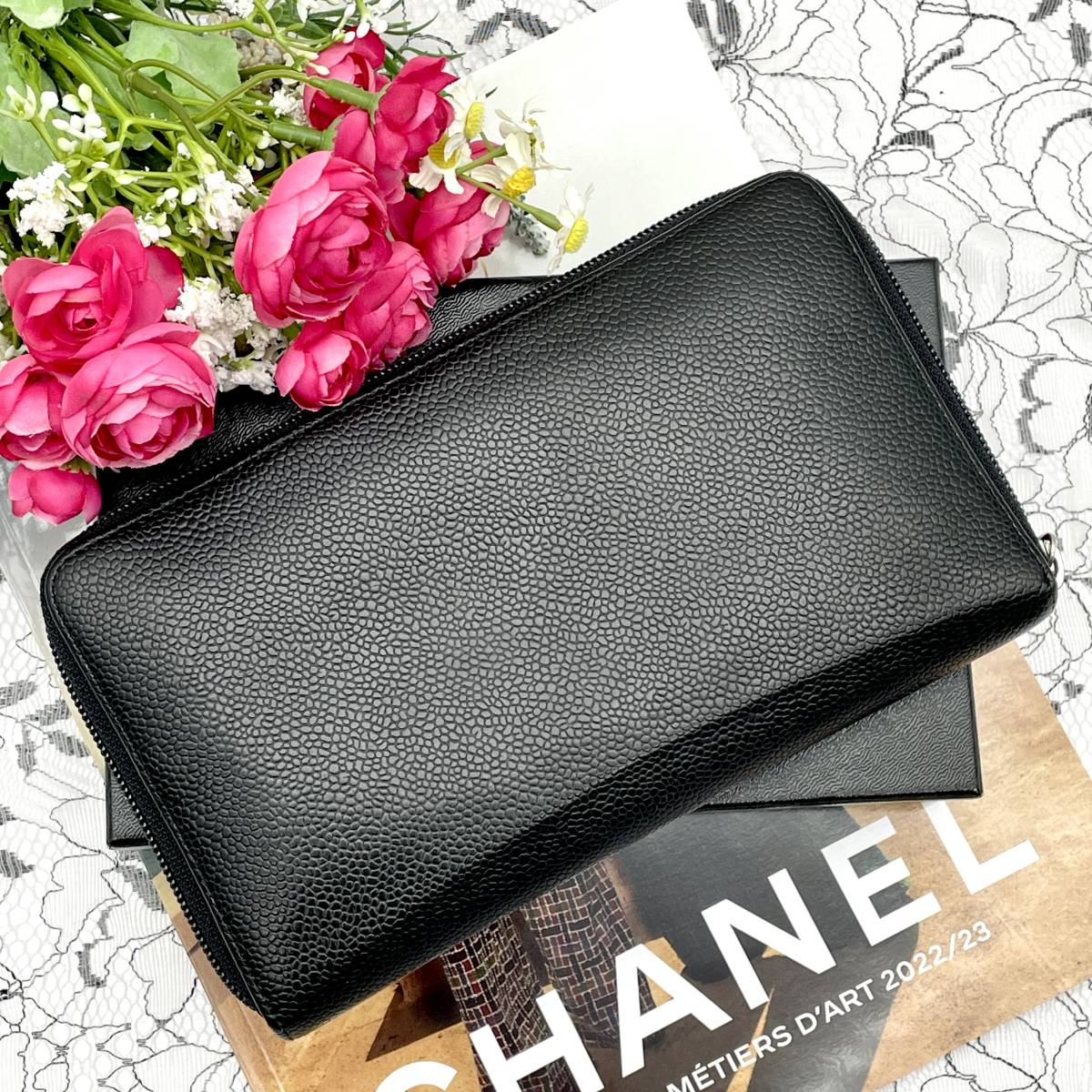 ★美品★CHANEL　キャビアスキン　ココマーク　　がま口　二つ折り財布＋★美品★　CHANEL　シャネル　デカココ_画像7