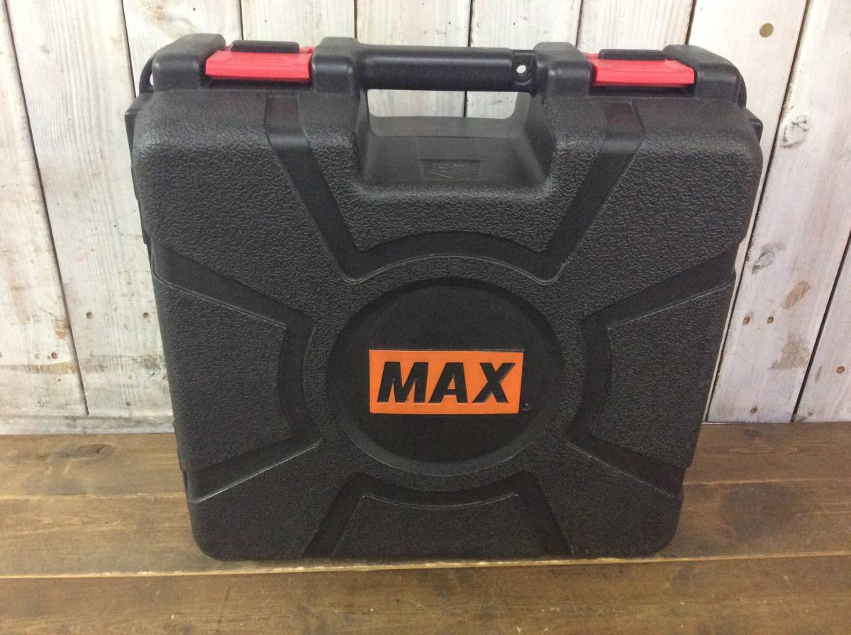 【RH-7713】中古品 MAX マックス 充電式ピンネイラ TJ-35P2-BC/40A 純正バッテリー 充電器各1個付き_画像2