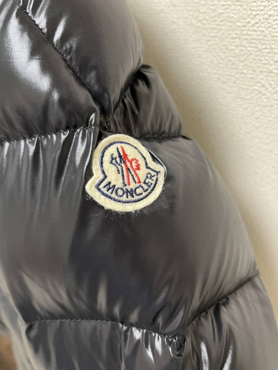 MONCLER BLIER 【日本限定販売】付属品付き_画像2