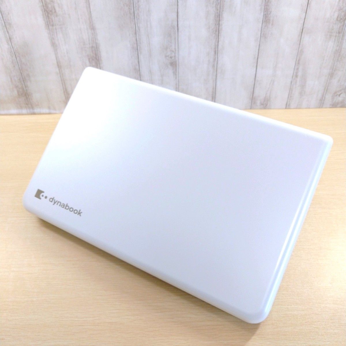 243・Windows11・SSD512GB・メモリ8G・Office付きノートパソコン・白/Office