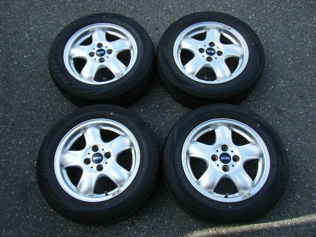 R56 MINI ミニ 純正 アルミ 5.5J×15H2 OFF45 PCD100-4H 175/65R15 DUNLOP LEMANS Ⅴ タイヤ 4本セット P3325_画像1