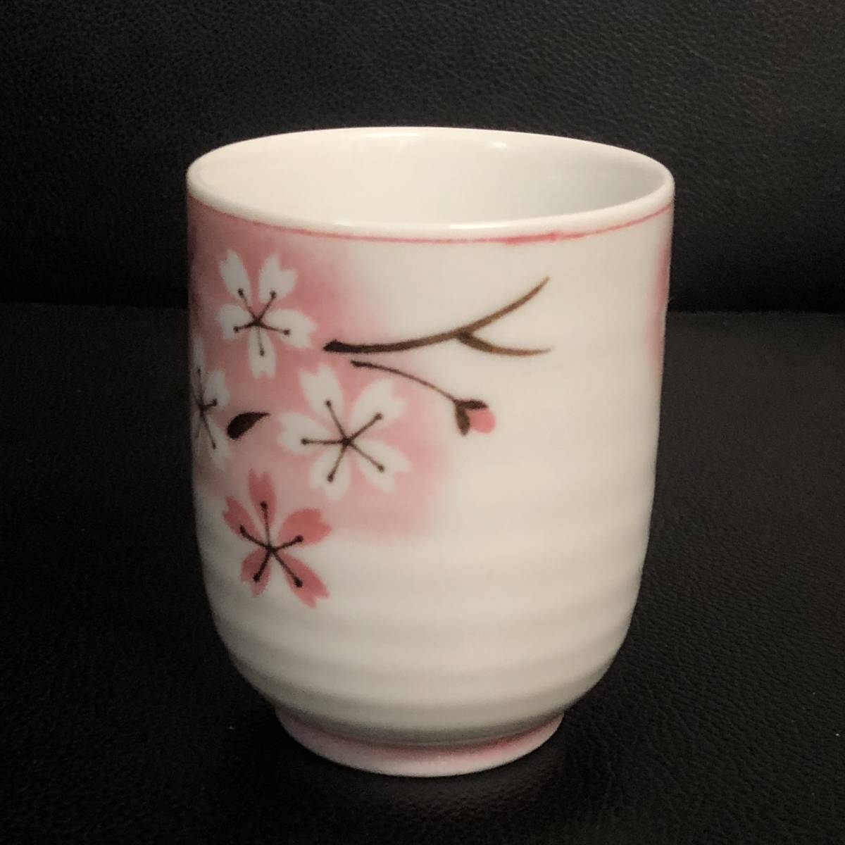 《食器》 茶器「さくら：桜の絵柄 湯飲み 1客」 高さ：約7.7cm・口：約6.1cm 湯呑み 陶磁器_画像4