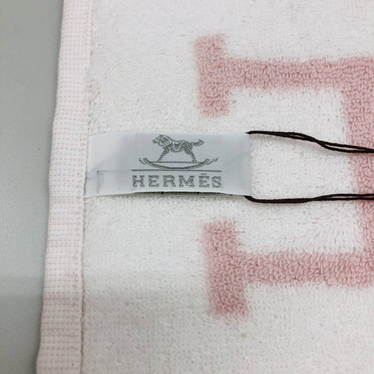 お買い得 ☆未使用☆ HERMES エルメス アヴァロン ハンドタオル コットン 100% 綿 レディース メンズ ピンク系×ホワイト系 ハンカチ 1円_画像5