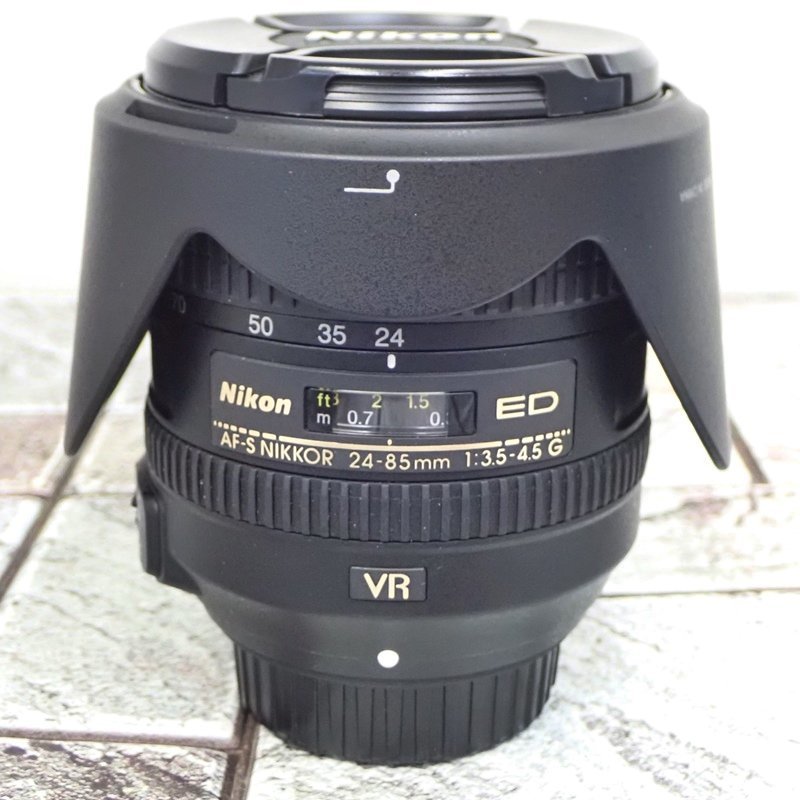 【 美品 】 ニコン AF-S NIKKOR 24-85mm F3.5-4.5 G ED VR ズームレンズ Nikon 1円スタート_画像9