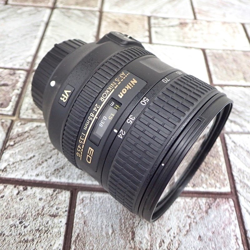 【 美品 】 ニコン AF-S NIKKOR 24-85mm F3.5-4.5 G ED VR ズームレンズ Nikon 1円スタート_画像3