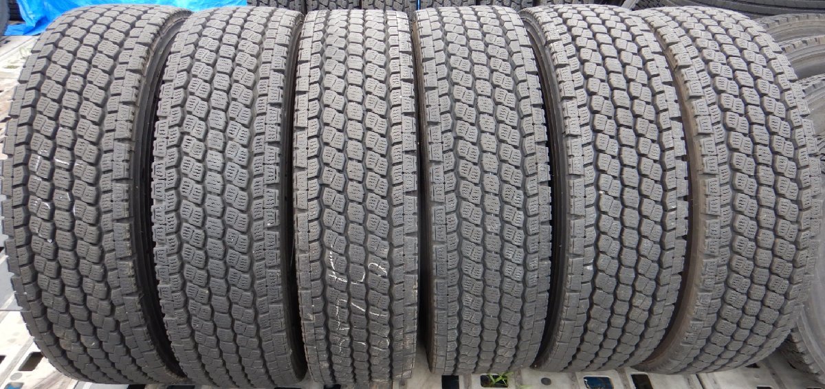 6本価格★パT7871■275/80R22.5 151/148J TOYO M966 19年製 スタッドレス★条件付送料無料★地山 高床 TB 大型 トラック バス 冬_画像1