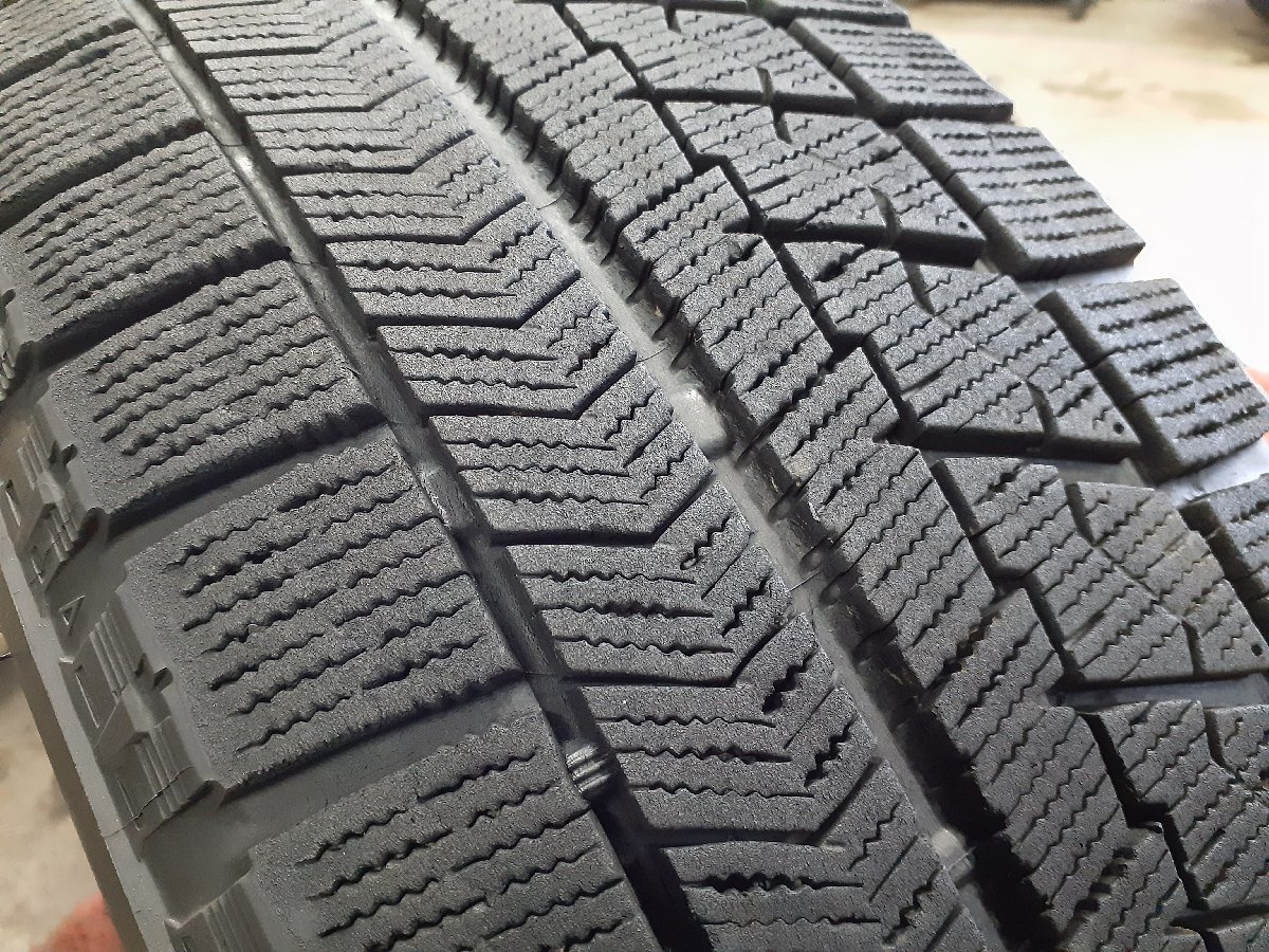 PF4801①■205/60R16 92Q　1本のみ　BRIDGESTONE BLIZZAK VRX　送料無料 冬 ’19年 ヴォクシー ノア ステップワゴン セレナ プリウスa_画像2