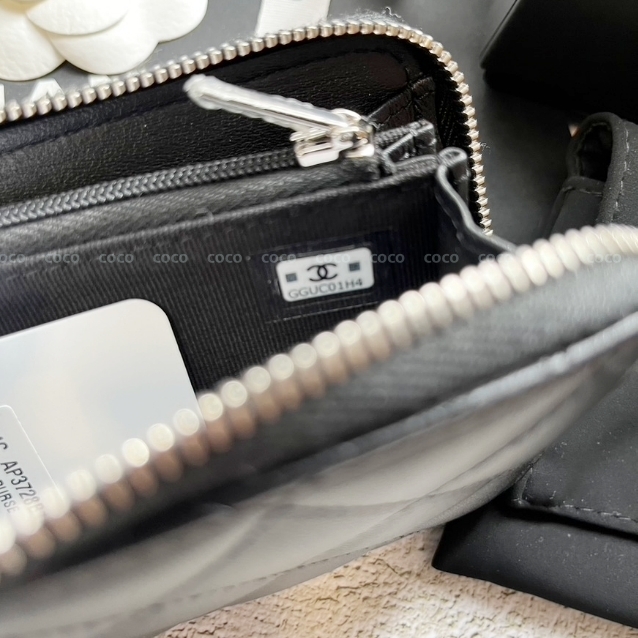 CHANEL 最新限定/入手困難24クルーズジップコインパース公式 CHANEL 最新限定/入手困難24クルーズジップコインパース公式