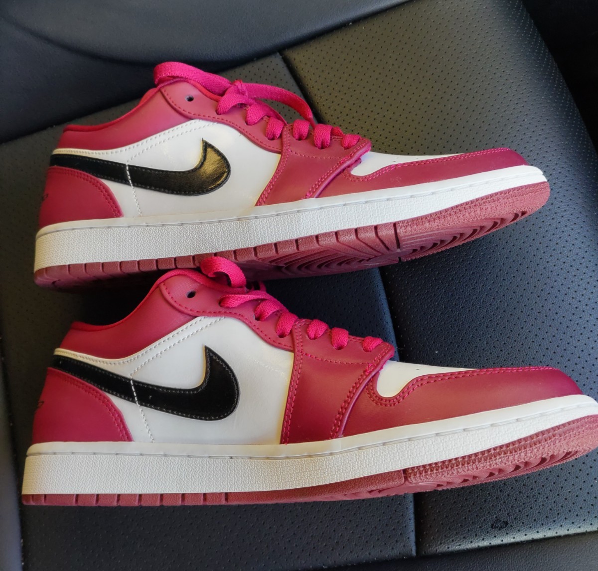 NIKE AIRJORDAN1 LOW NOBLE RED ナイキ エアジョーダン1 ロー ノーブルレッド　27.5cm 553558-604　スニーカー　シカゴ配色　靴　未使用_画像3