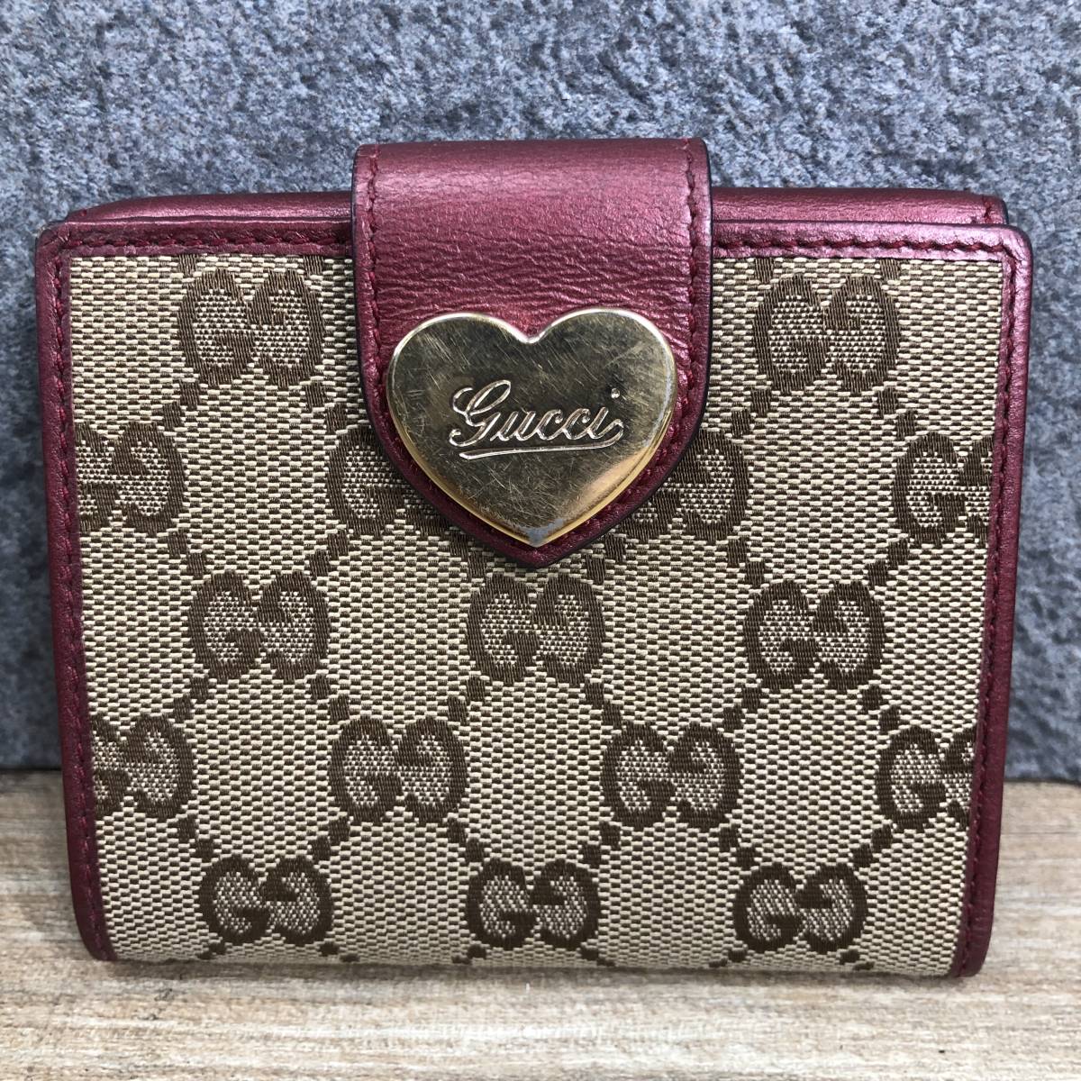 1スタ GUCCI グッチ レディース 2つ折り 財布 203548・513092 Wホック ハートプレート GGキャンバス イタリア製 1円スタート 菊HG _画像2