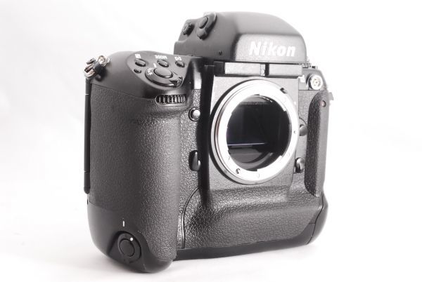 『動作品』ニコン Nikon F5 フィルムカメラ 一眼レフカメラ ボディ