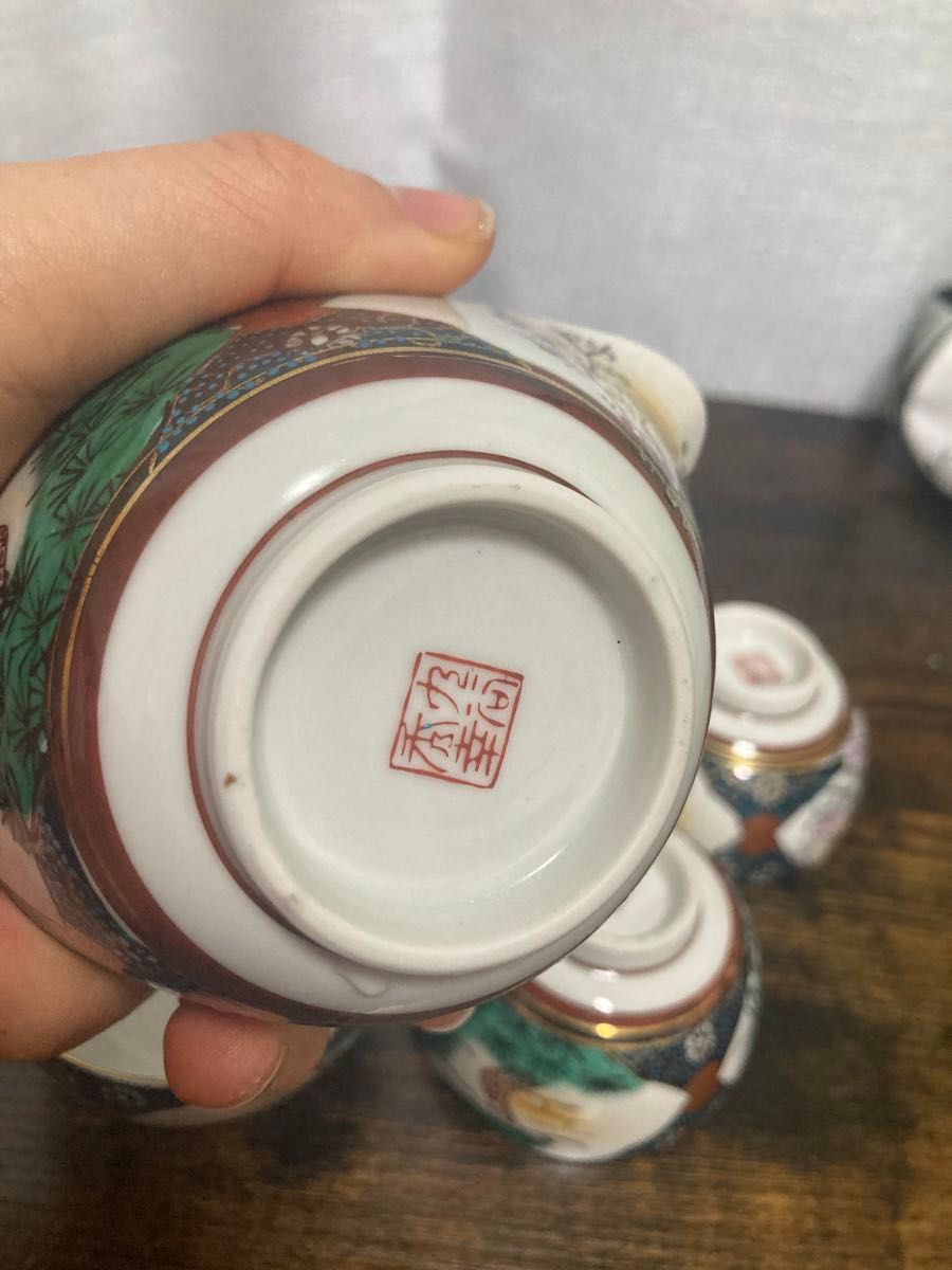 九谷焼青粒 色絵金彩 松/梅/竹図文 茶器揃 急須煎茶碗湯冷 煎茶 九谷焼青粒 色絵金彩 松/梅/竹図文 茶器揃 急須煎茶碗湯冷 煎茶