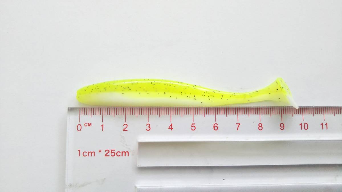 やわらか素材 シャッドテール ワーム 9cm 4.2g 60本セット 10色 根魚 ロックフィッシュ ブラックバス ヒラメ マゴチの画像3