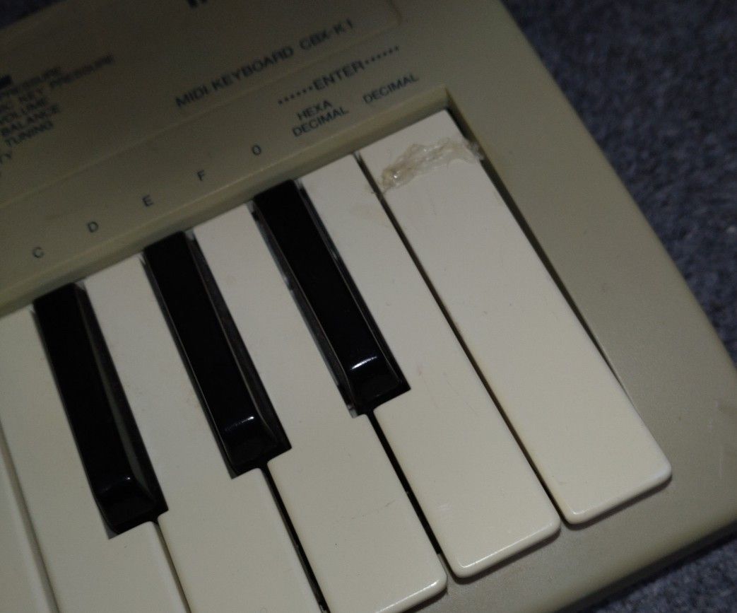 ジャンク：YAMAHA MIDIキーボード CBX-K1