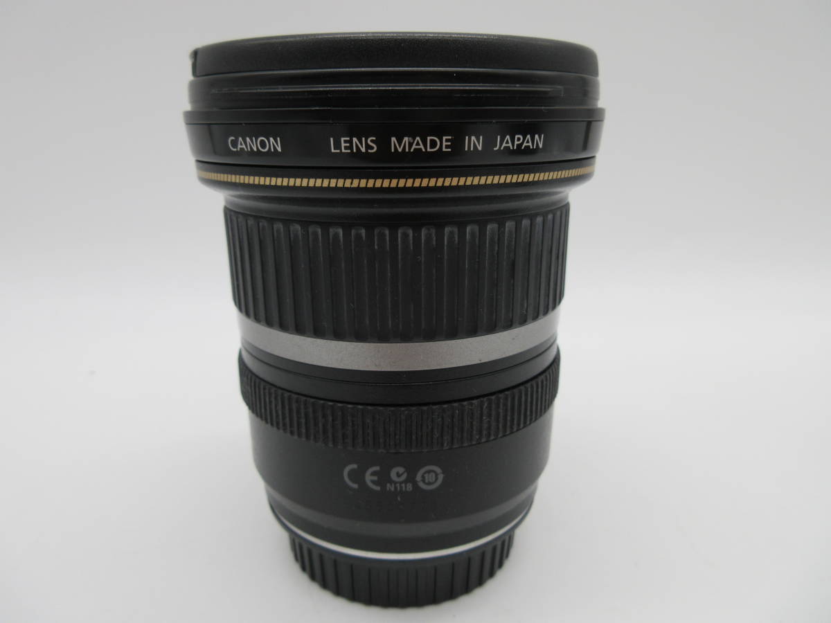 【★１円～★現状販売！】[U7192]カメラレンズ Canon ZOOM LENS EF-S 10-22mm 1:3.5-4.5 USM φ77mm_画像3