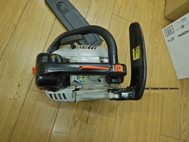 Yahoo!オークション - 【京都発】共立 チェーンソー ECS300T/S Yahoo!オークション - 【京都発】共立 チェーンソー ECS300T/S