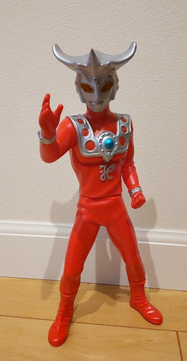 ウルトラマンレオ　ビッグサイズソフビフィギュア バンプレスト　2008 高さ約29cm_画像1