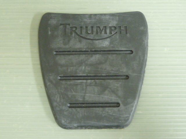 タンクバット トライアンフ 純正 A9710021 スピードトリプル TRIUMPH 送料無料 #J20240101_画像3