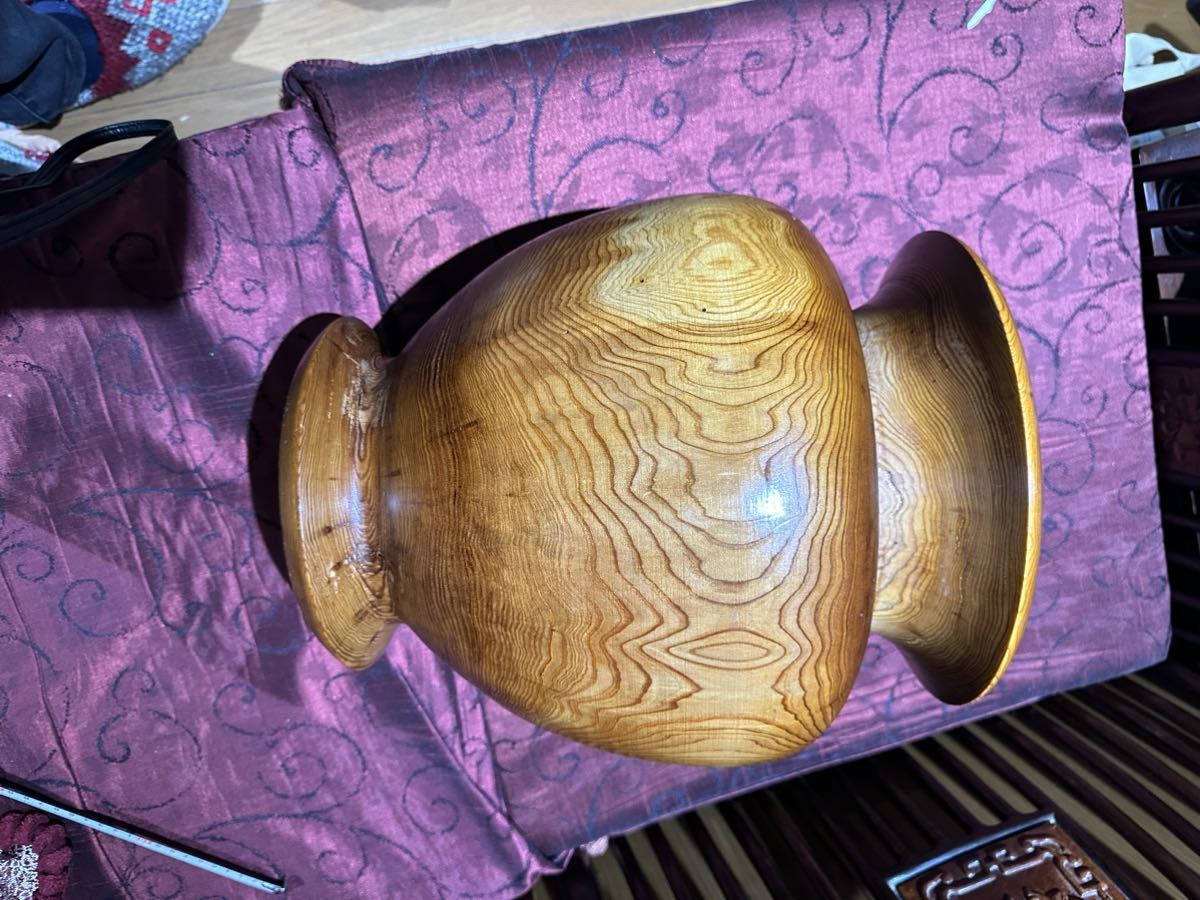 世界文化遺産屋久島の屋久杉で出来た壺です　天然木屋久杉 銘あり_画像4