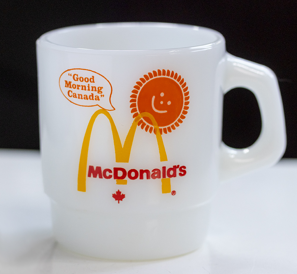 おすすめ！ ファイヤーキング マグ マクドナルド カナダ マック 未使用！ 耐熱 ミルクガラス コーヒー アメリカ ビンテージ ハンバーガーの画像1