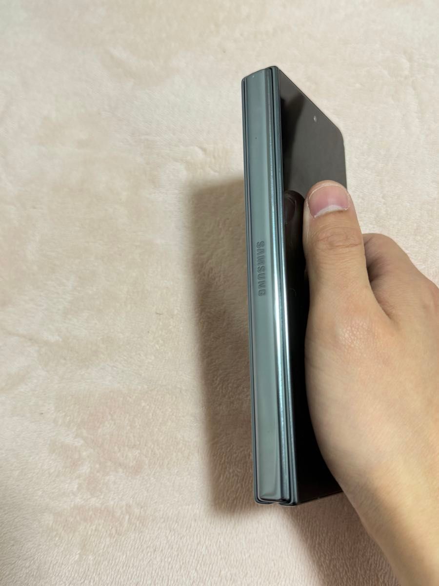 超美品Galaxy Z Fold4 256GB グレイグリーン SIMフリー|Yahoo 超美品Galaxy Z Fold4 256GB グレイグリーン SIMフリー|Yahoo