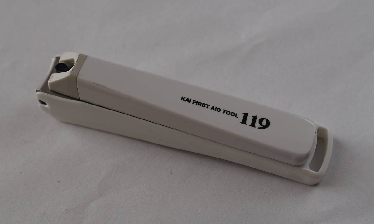 KAI 貝印　日本製　119 ツメキリ　(カーブ刃)　爪切り_画像1
