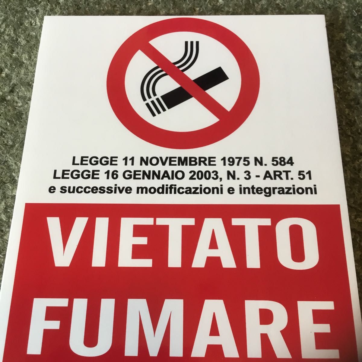 イタリア語　禁煙プレート