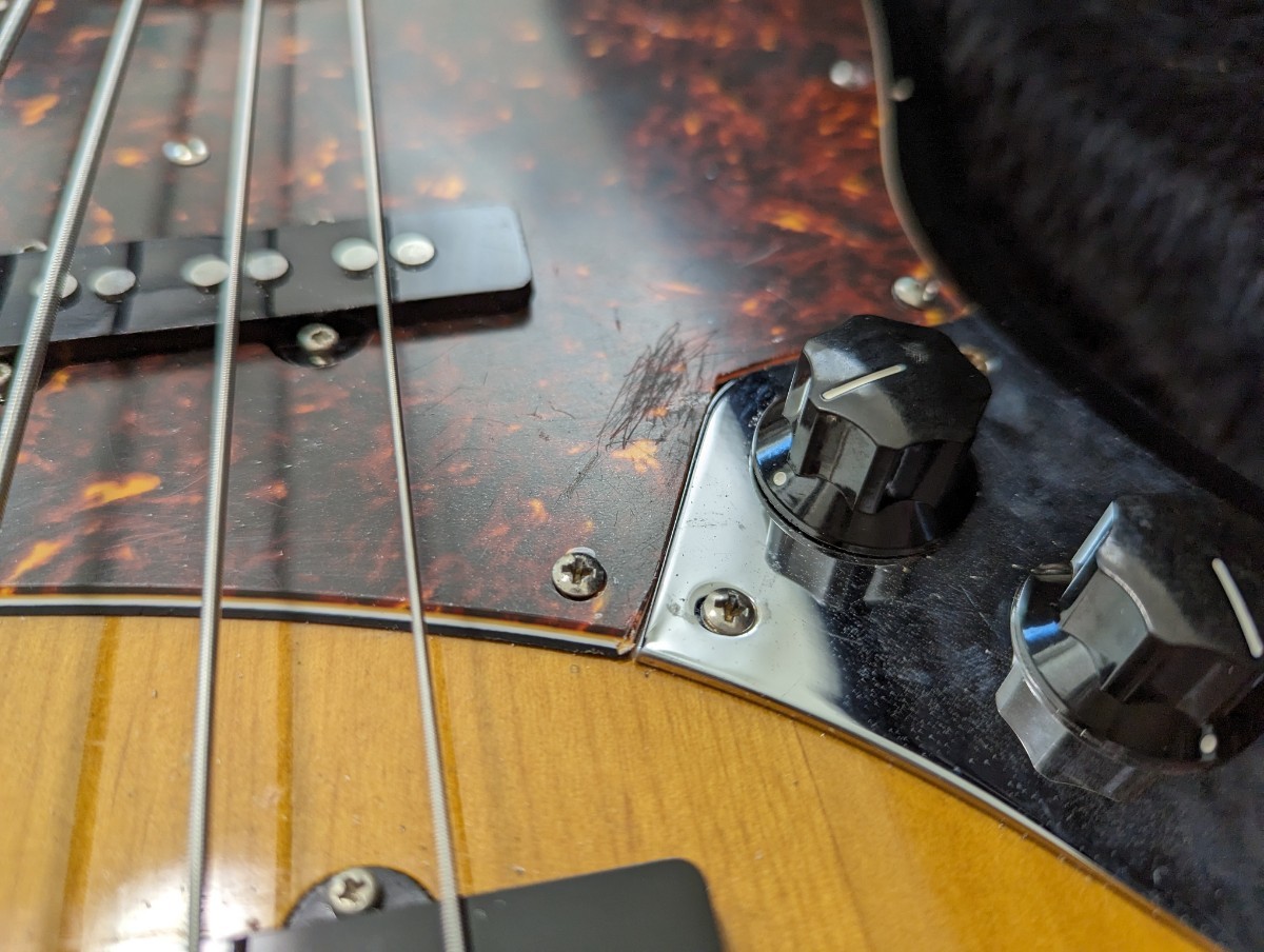 Fender Japan フェンダー JAZZ BASS ジャズベース ハードケース付き_画像5