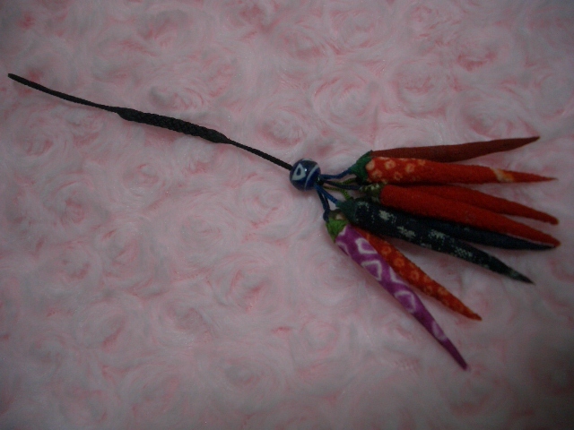 * hand made * chili pepper. netsuke strap 8. attaching ③ silk .. tree cotton . handmade foreign earth production 