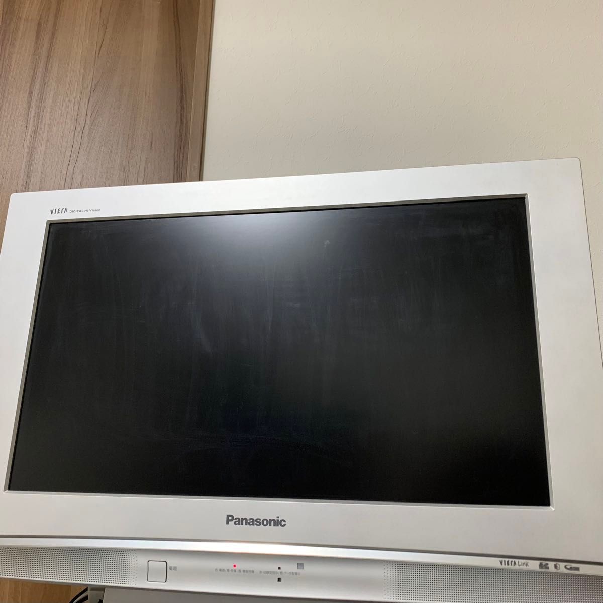 Panasonic VIERA LX80 TH-26LX80-S テレビ シルバー 26インチ Panasonic VIERA LX80 TH-26LX80-S テレビ シルバー 26インチ