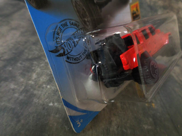 HotWheels '20 JEEP GLADIATOR　 ホットウィール 2020 ジープ グラディエーター 　説明文・写真ご参照　///(048)_画像3