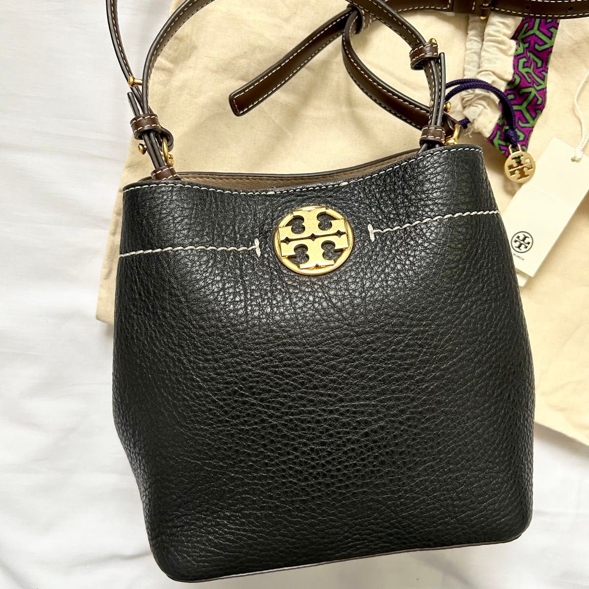 極美品 即完品 2way トリーバーチ ショルダーバッグ 黒 レザー 極美品 即完品 2way トリーバーチ ショルダーバッグ 黒 レザー