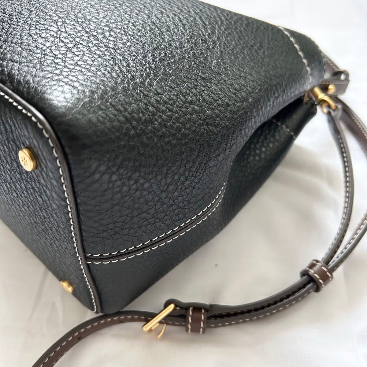 極美品 即完品 2way トリーバーチ ショルダーバッグ 黒 レザー 極美品 即完品 2way トリーバーチ ショルダーバッグ 黒 レザー