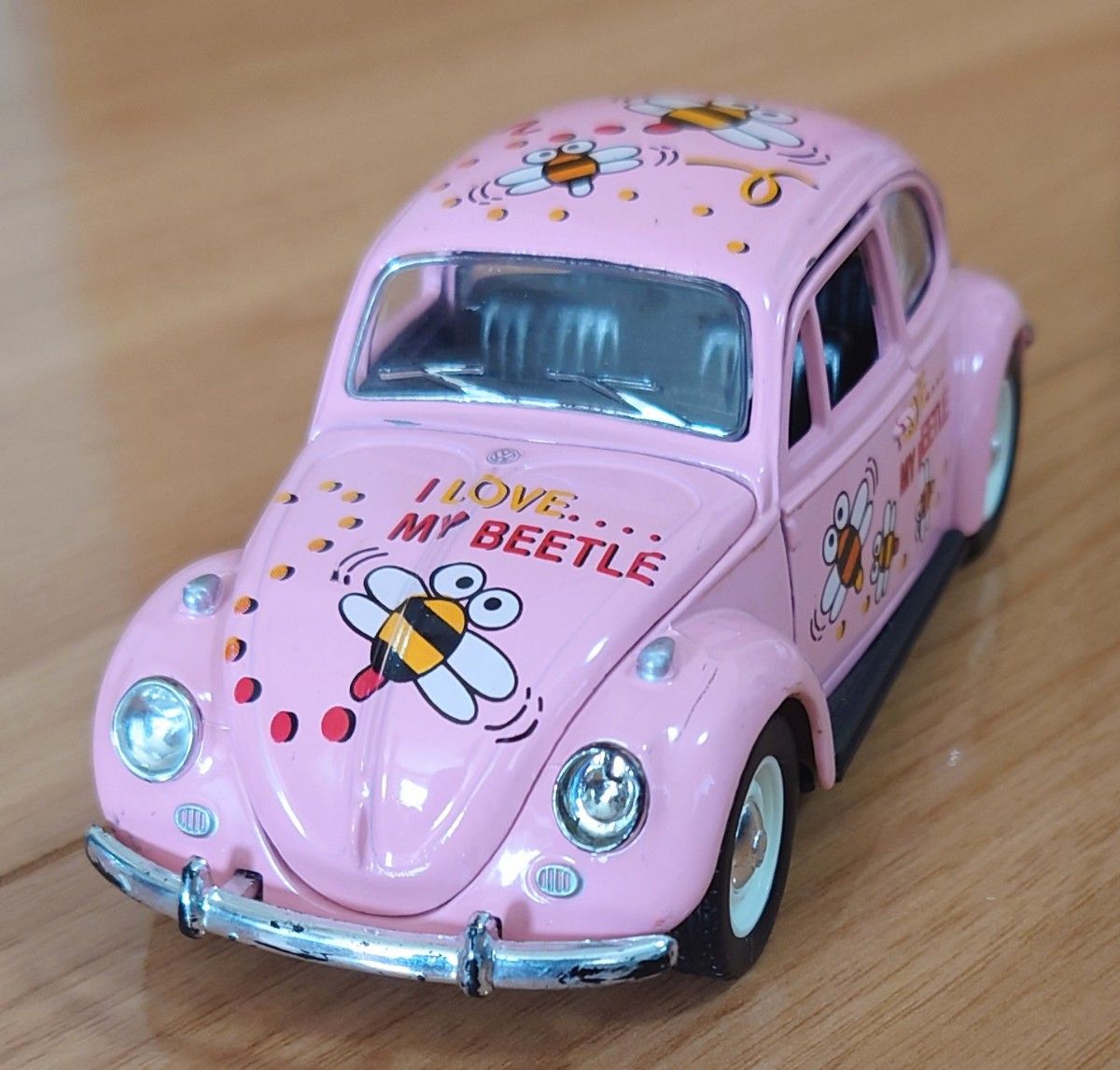 VW ワーゲンバス　モロゾフ　ビートル　ミニカー 2024年モロゾフのバレンタイン☆フォルクスワーゲン社「Beetle